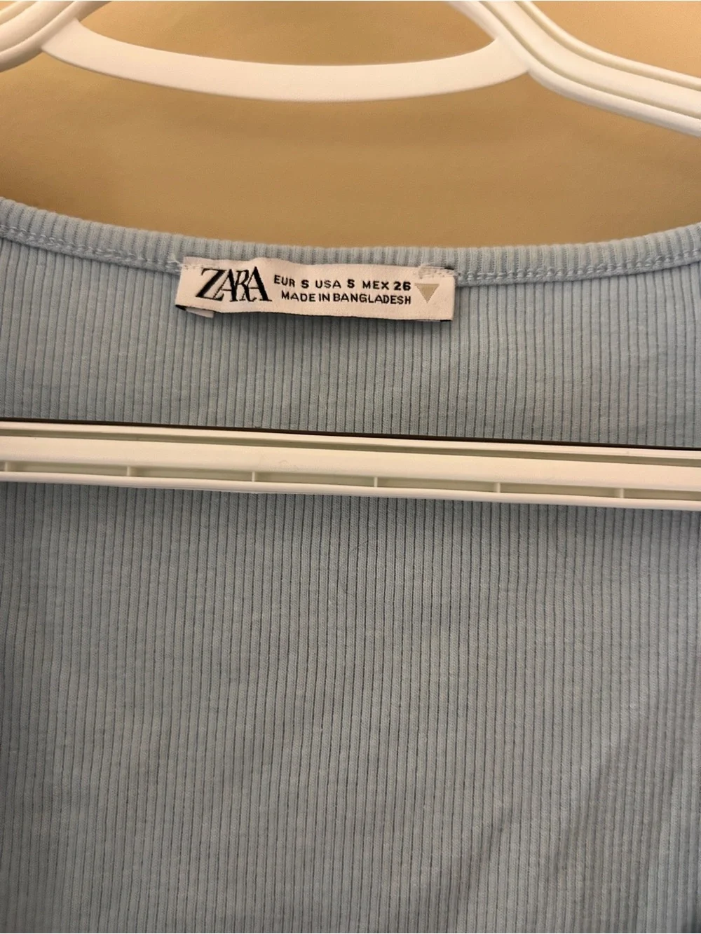 ZARA Powder Blue Ruffle Sleeve Crop Tank - Picture 2 of 2